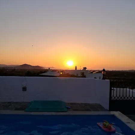 Feriehus Angelika Glinado Naxos